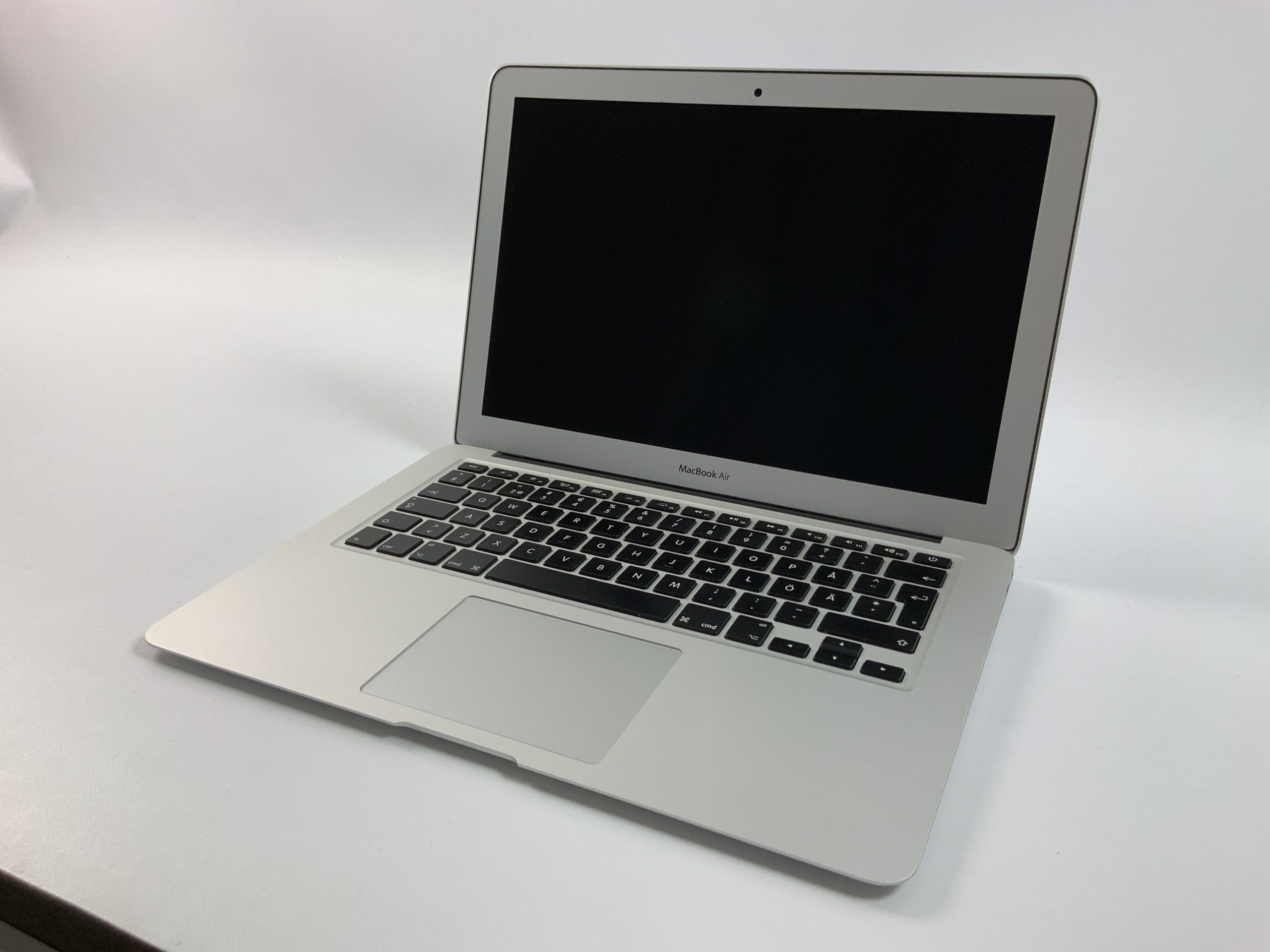 MacBook Air 13" Mid 2017 (Intel Core i5 1.8 GHz 8 GB RAM 256 GB SSD), Intel Core i5 1.8 GHz, 8 GB RAM, 256 GB SSD, image 1
